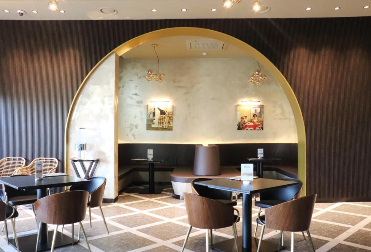 The Suites Hotel Jeju Szogüpho Kültér fotó