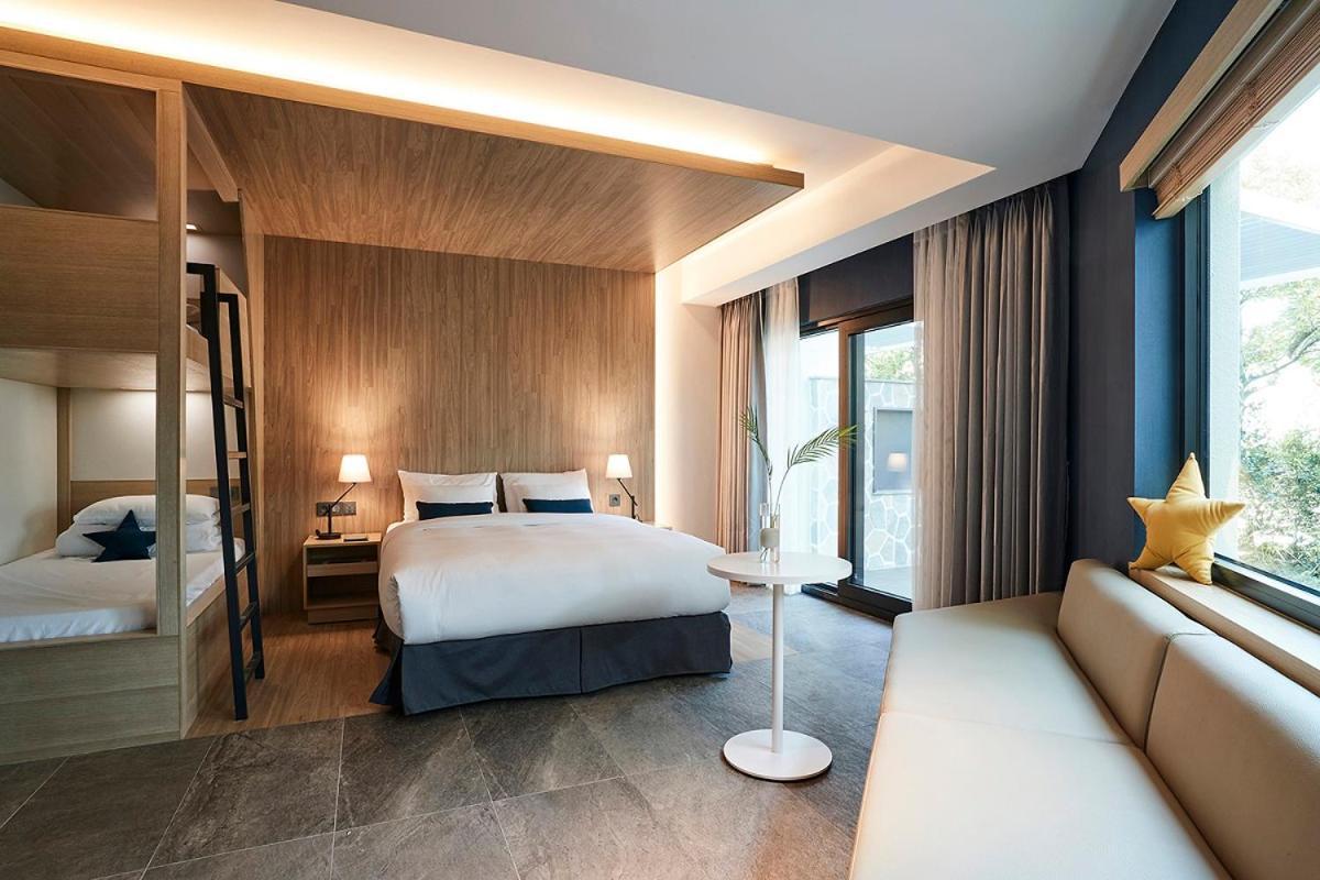 The Suites Hotel Jeju Szogüpho Kültér fotó